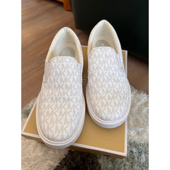 MICHAEL KORS Women's MK Logo Slip On Sneakers Bright White Size 8.5 - Picture 2 of 8